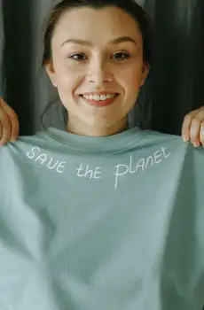 T-Shirt Save the Planet